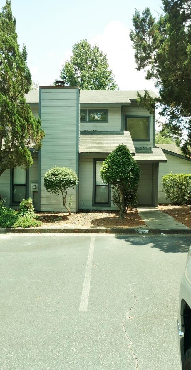 3010 Otter Ct, Martinez, GA 30907 Townhome Rentals in Martinez GA