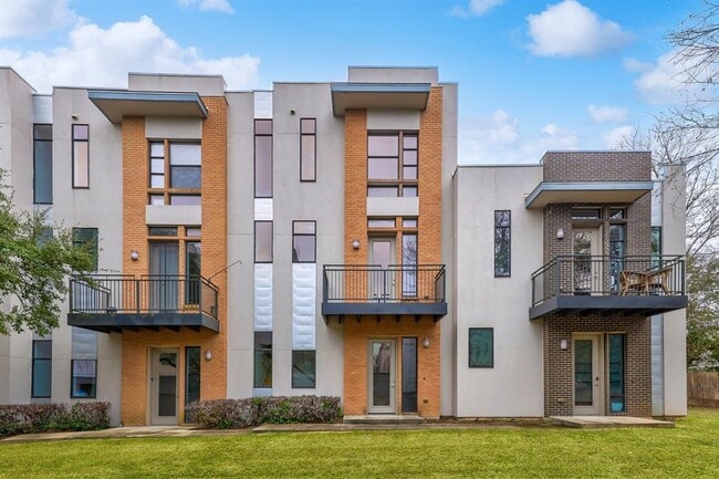 Foto del edificio - 6000 S Congress Ave