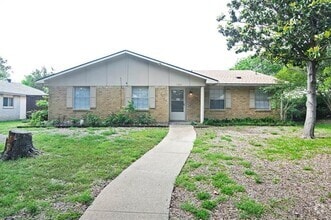 Building Photo - 1324 Whitehall Dr