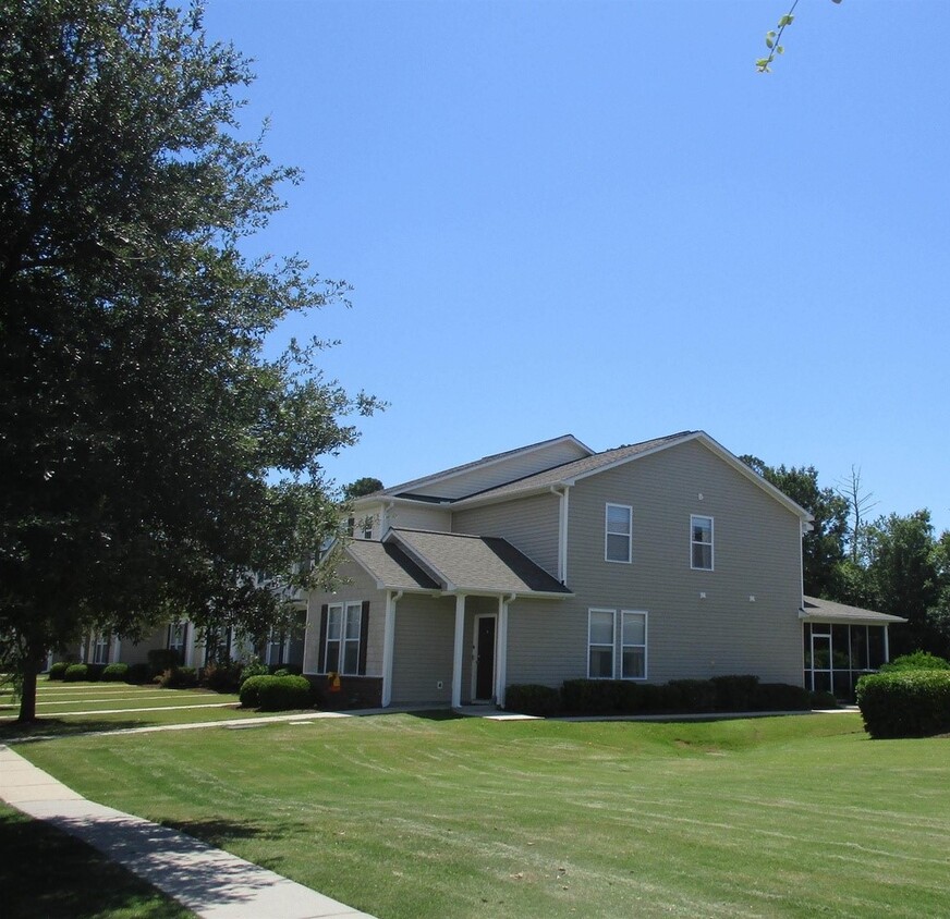 Front View - 148 Olde Towne Way