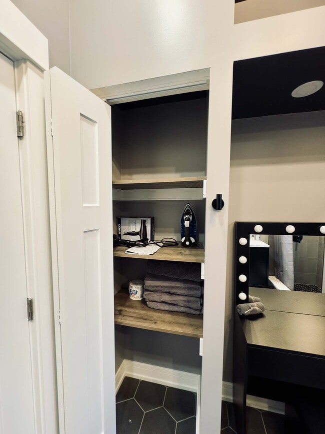 Foto del edificio - 1428 S Central Park Ave