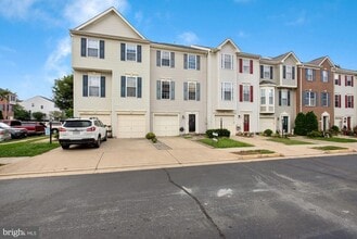 Building Photo - 20413 Elm Grove Terrace
