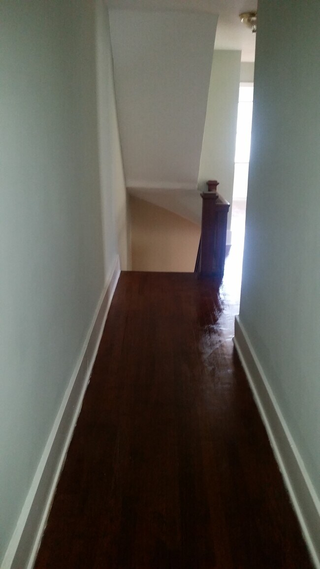 Foto del edificio - 2069 Lake Ave