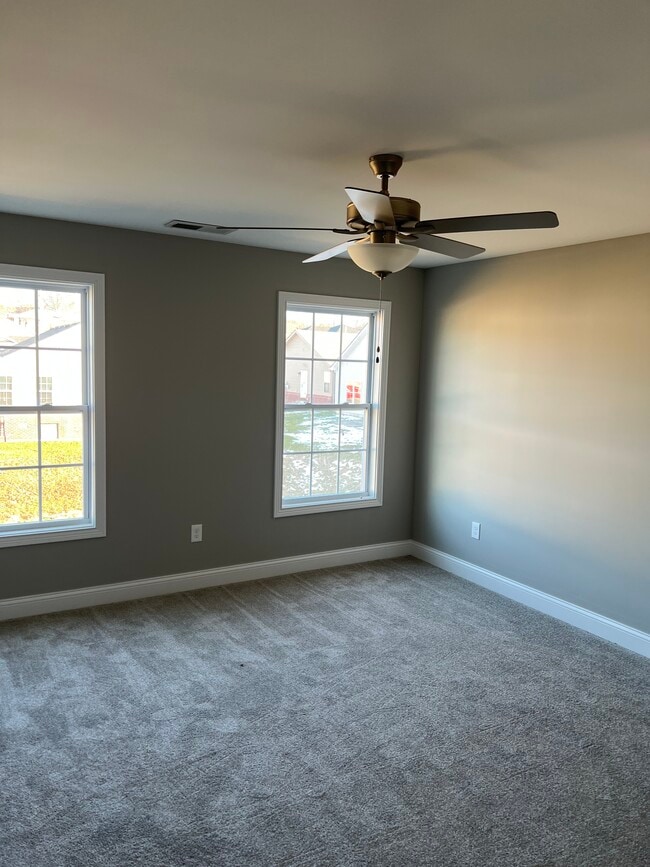 Building Photo - 202 Sparks Ave
