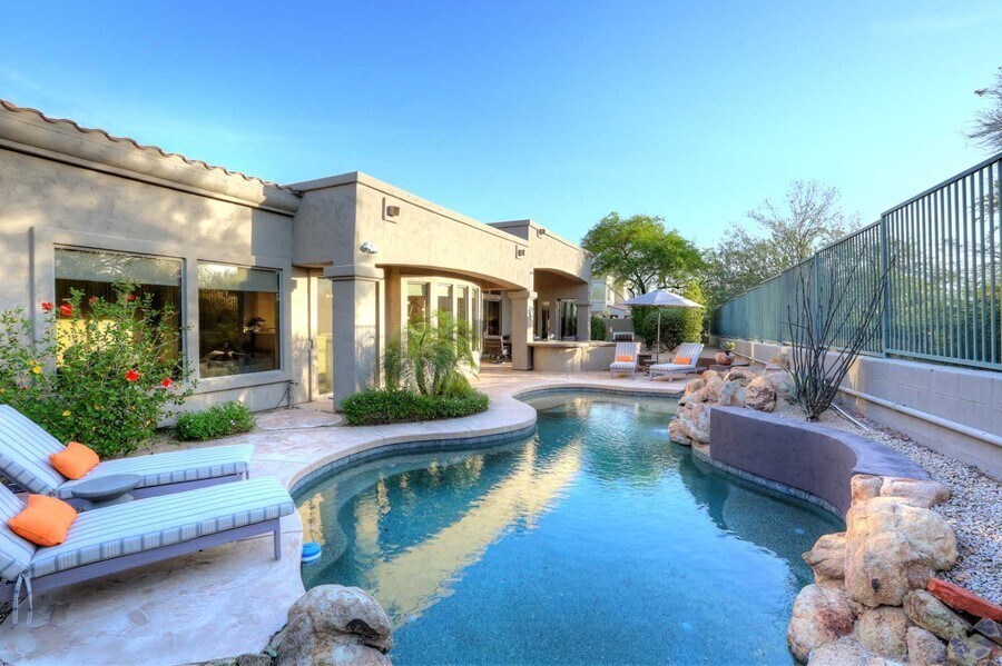Foto principal - Luxury Lease!