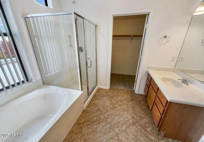 Foto del edificio - 123 N Washington St