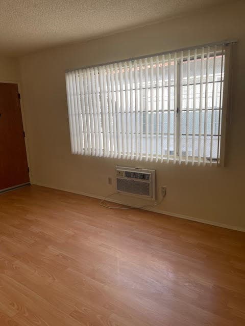 Foto del edificio - 338 N Howard St