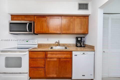Foto del edificio - 3501 Loquat Ave