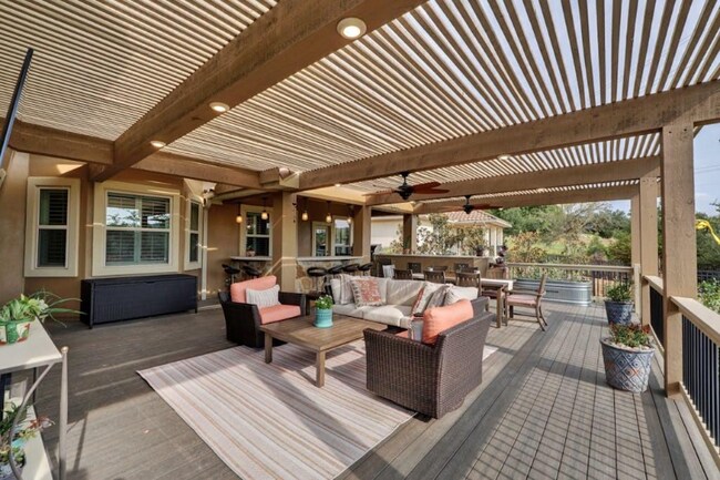 Building Photo - 2745 Old Course Dr
