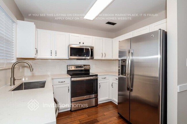 Foto del edificio - 8639 Mineral Ridge Way