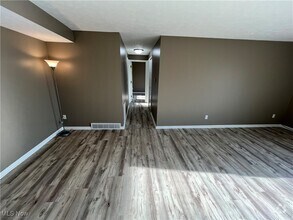 Building Photo - 4383 Inner Cir Dr