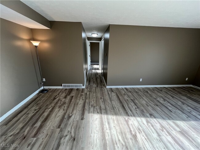 Foto del edificio - 4383 Inner Cir Dr