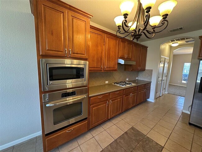 Foto del edificio - 401 Silent Spring Dr