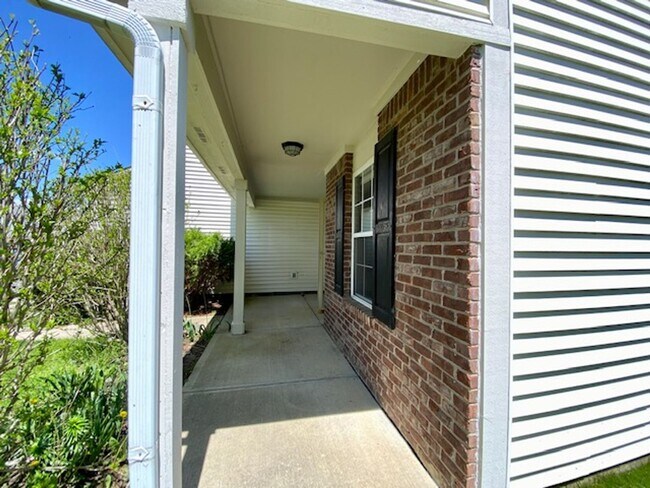Foto del edificio - Great 4 Bedroom 2.5 Bathroom Home, with Lo...