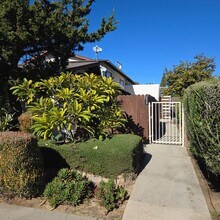 Building Photo - 2613 Andover Ave