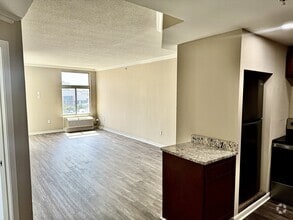 Building Photo - 28 Allegheny Ave
