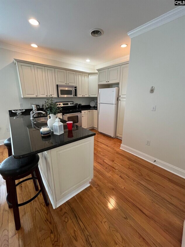 Foto principal - 1318 Pulaski St