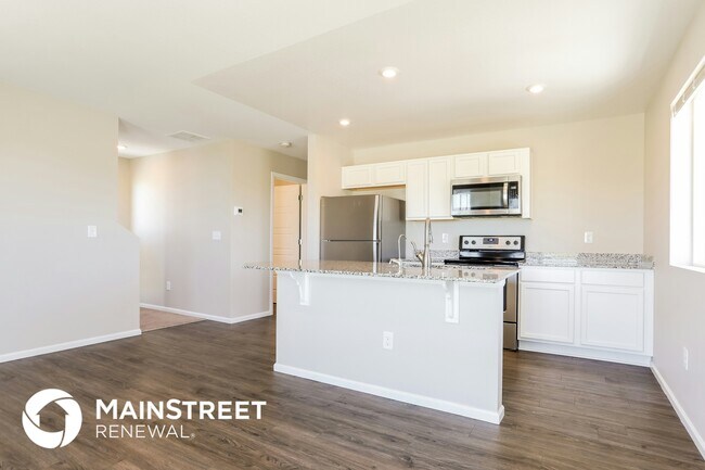 Foto del edificio - 17717 E 54th Ave