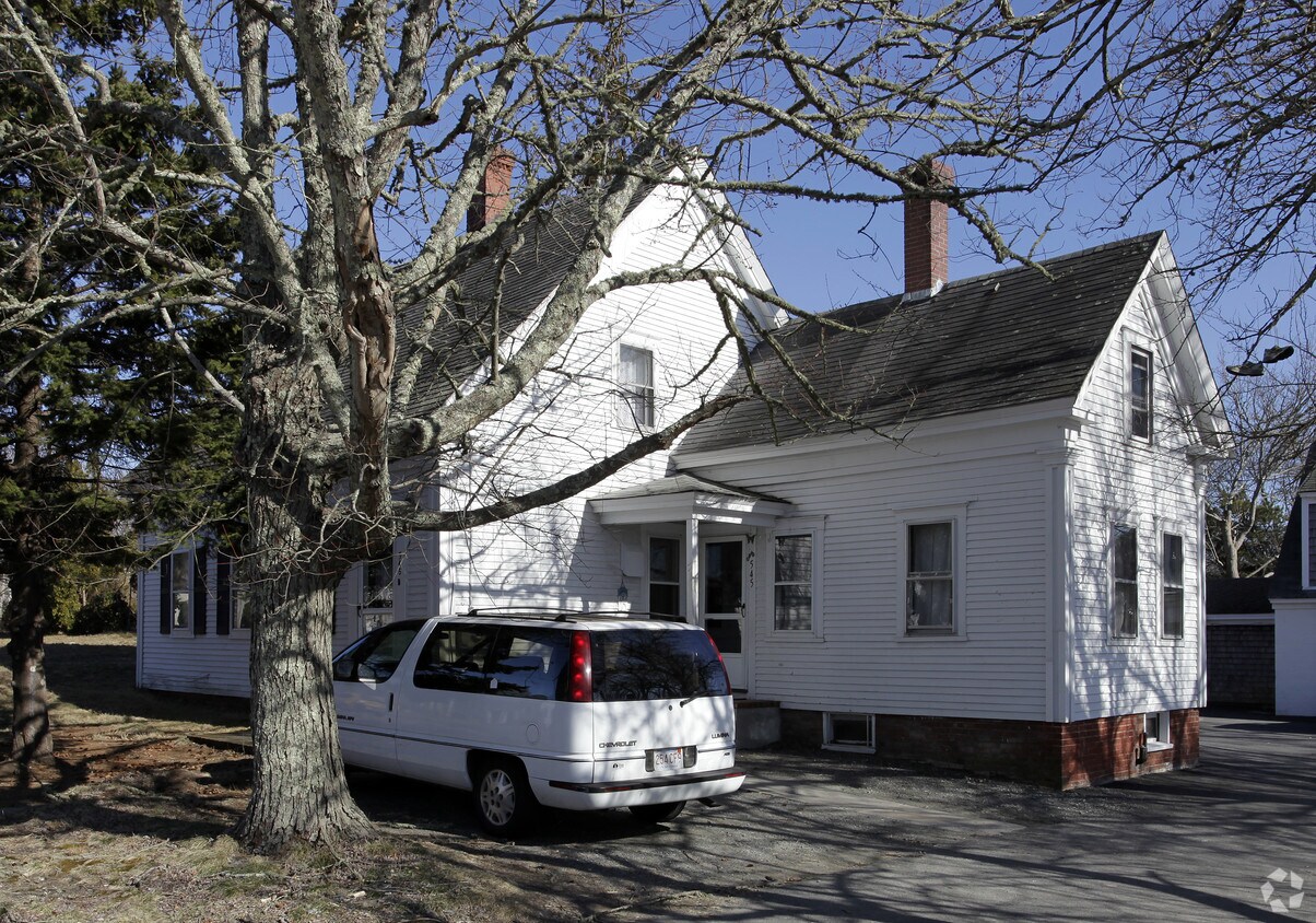 Primary Photo - 539-545 Main St
