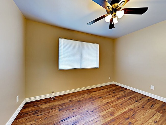 Building Photo - Lovely 2 bd/1 ba Home for Lease in Sun City
