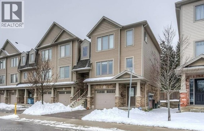 Building Photo - 750 Lawrence St