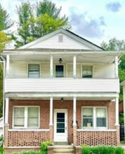 Building Photo - 261 Hillside Ave