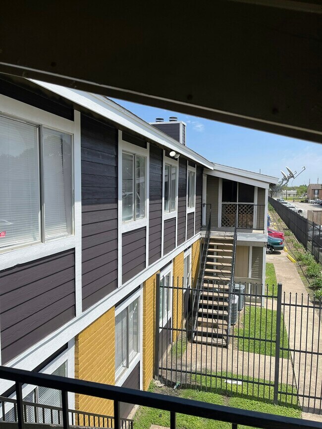 Photo - 12615 Ashford Meadow Dr Apartment