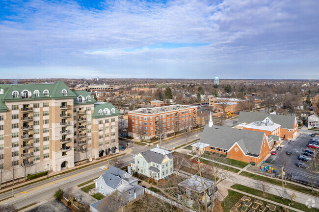 Aerial Photo - 104 N Plum Grove Rd