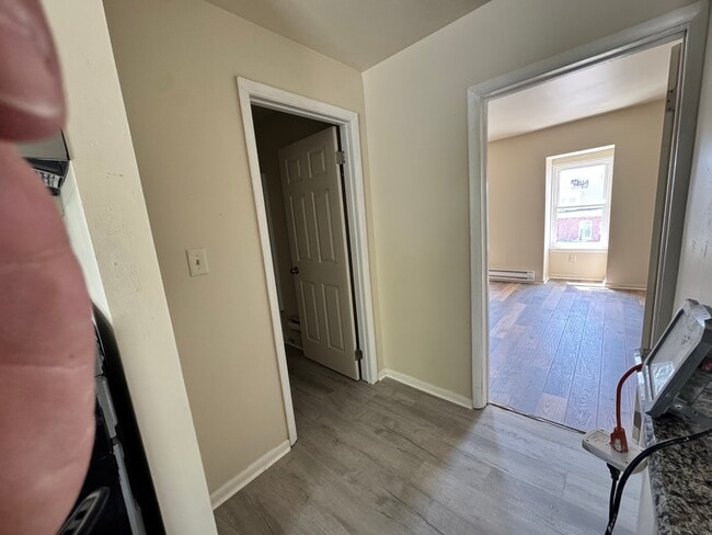 Foto del edificio - 1105 W 4th St