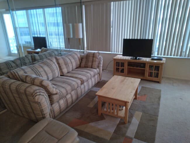 living room - 4010 Galt Ocean Dr