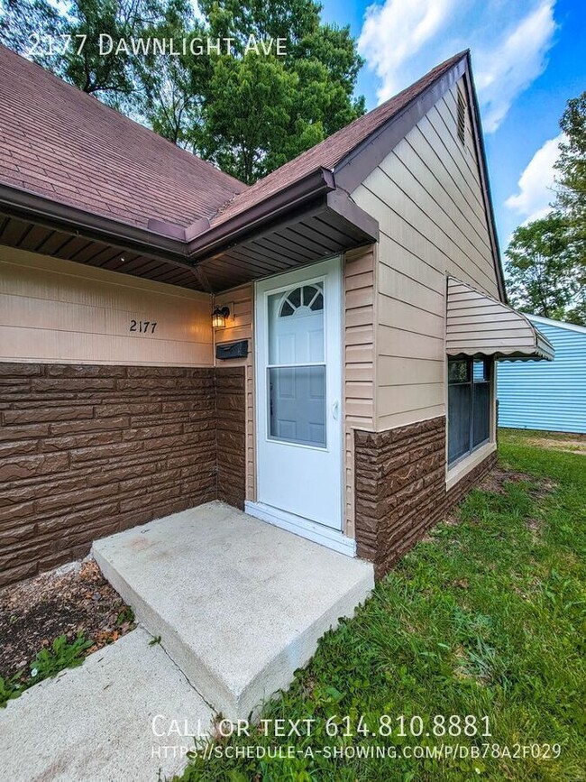 Building Photo - 2177 Dawnlight Ave