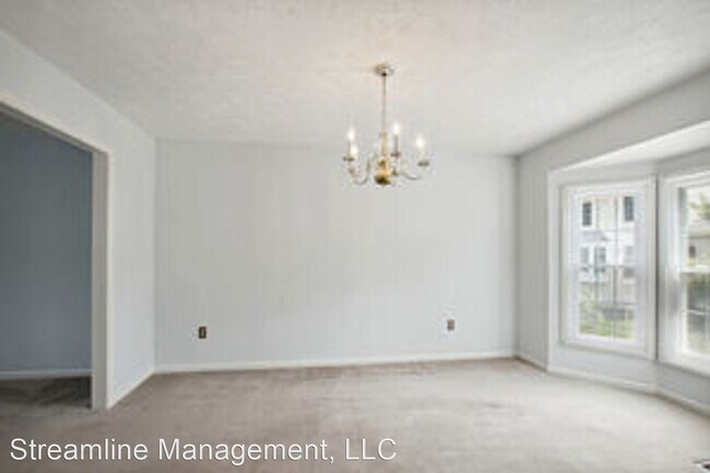 Foto del edificio - 5 br, 3.5 bath House - 14113 Silent Wood Way