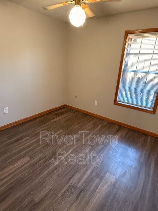 Foto del edificio - 1151 Canary Ln