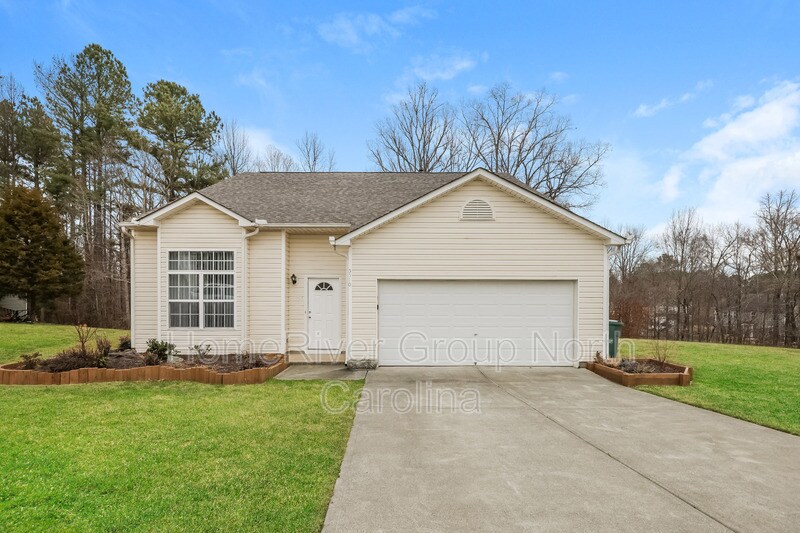 Primary Photo - 5510 Danube Ln
