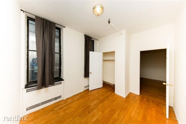 Building Photo - 584 Myrtle Ave
