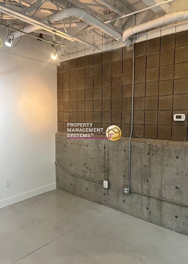 Building Photo - Affordable Studio Apartment in Salt Lake City