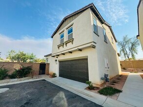 Building Photo - 41551 Stanford Rd