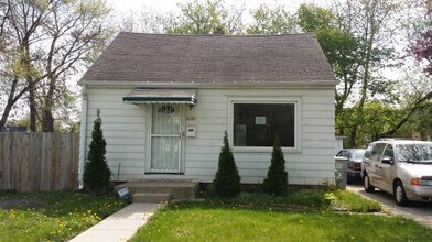 Building Photo - 4762 N 53rd St