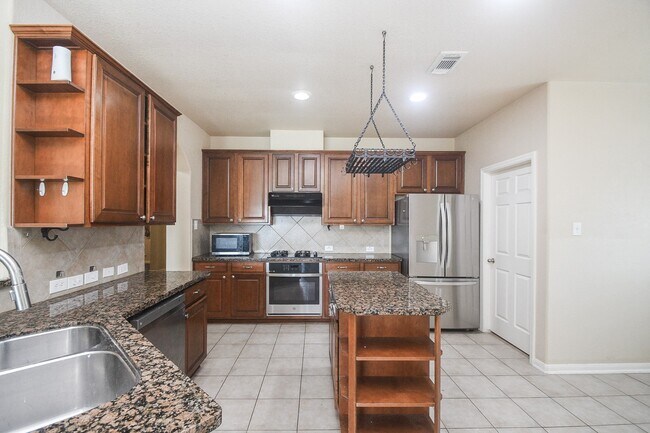 Building Photo - 6006 Lamb Creek
