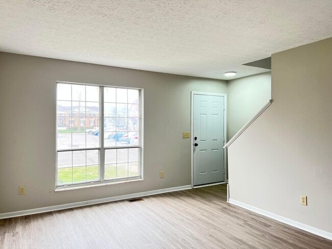 Building Photo - 5372 Portland St