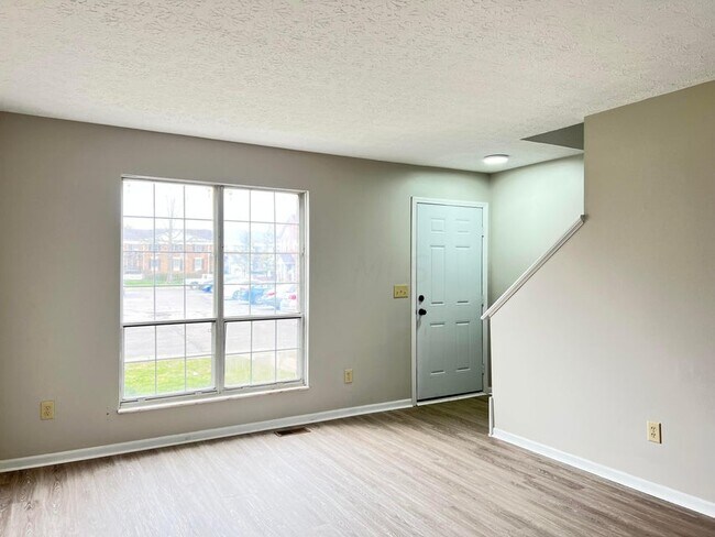 Foto del edificio - 5372 Portland St