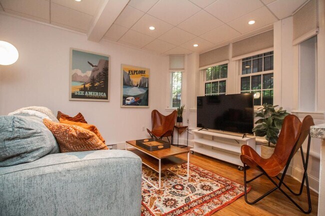 1 bedroom in Brookline MA 02446 - 1 bedroom in Brookline MA 02446 Apartment