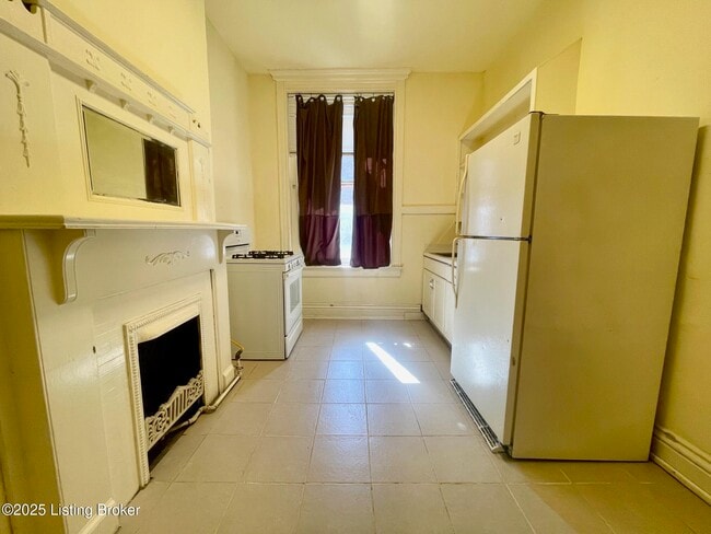 Foto del edificio - 502 Belgravia Ct