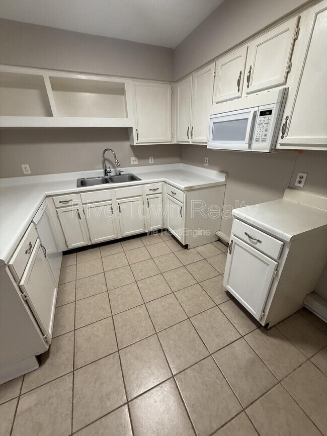 Building Photo - 1620 Beaver Trail Dr