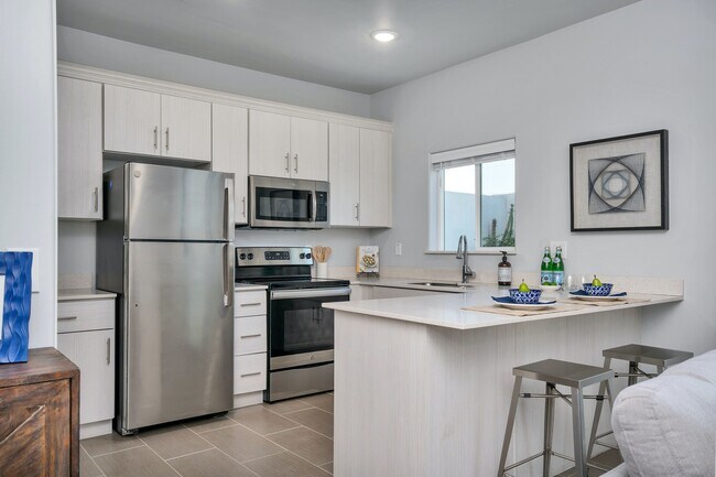 Building Photo - 15350 North 29th Street, Unit 101