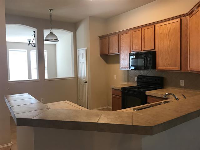 Building Photo - 3400 Replay Ln