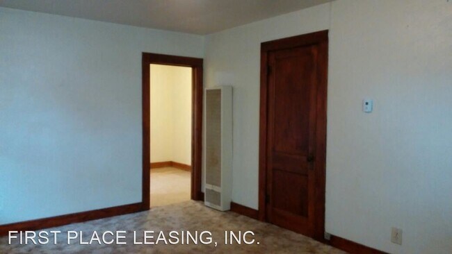 Building Photo - 1004-1006 Rencher St