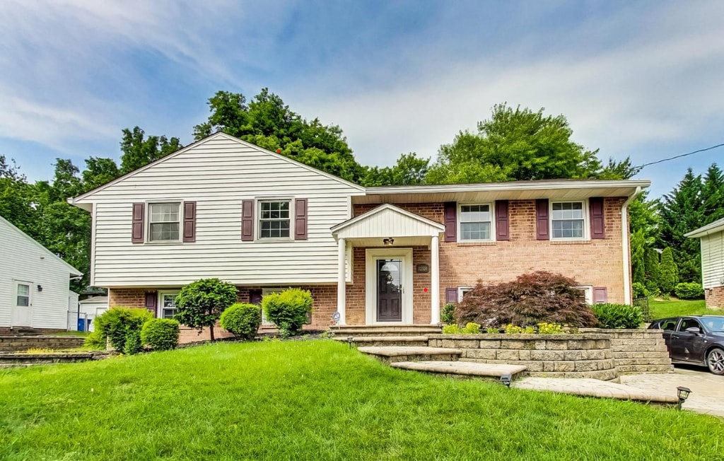 Photo - 12328 Pretoria Dr (Silver Spring, MD)