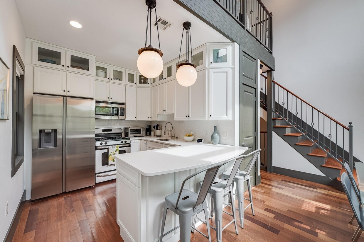 Photo - 245 Ogden Ave. (Jersey City, NJ)