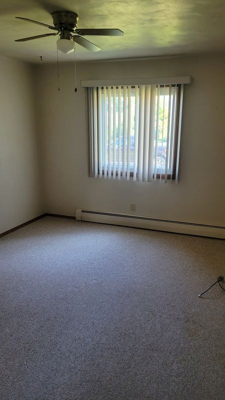 Foto del edificio - 246 Ashland Ct